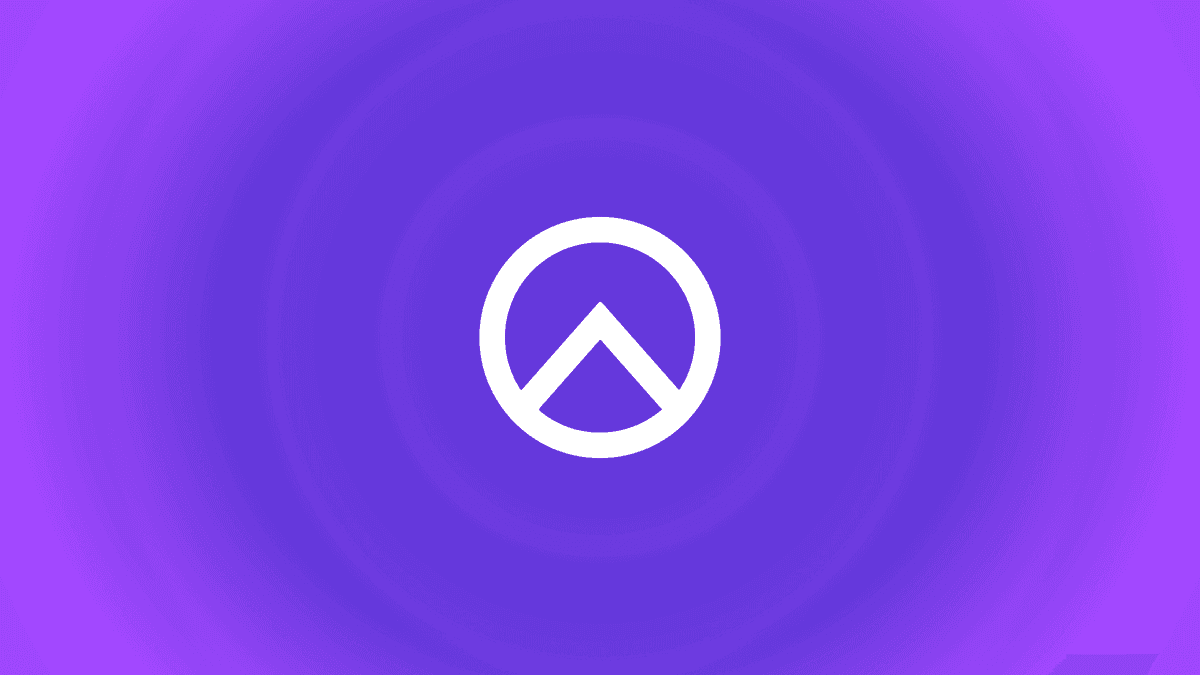 Large, centered, pulsating Raisely icon